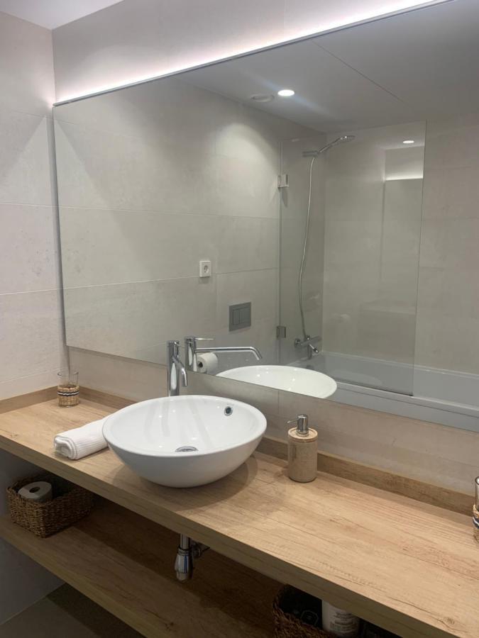 Calma S'Alguer Luxury Beach Apartment Palamos Ngoại thất bức ảnh